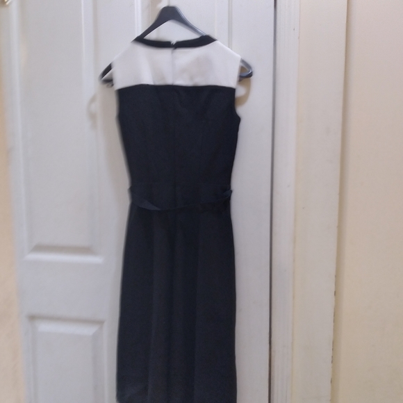 Calvin Klein black & ivory belted dress size 2 - Picture 5 of 6